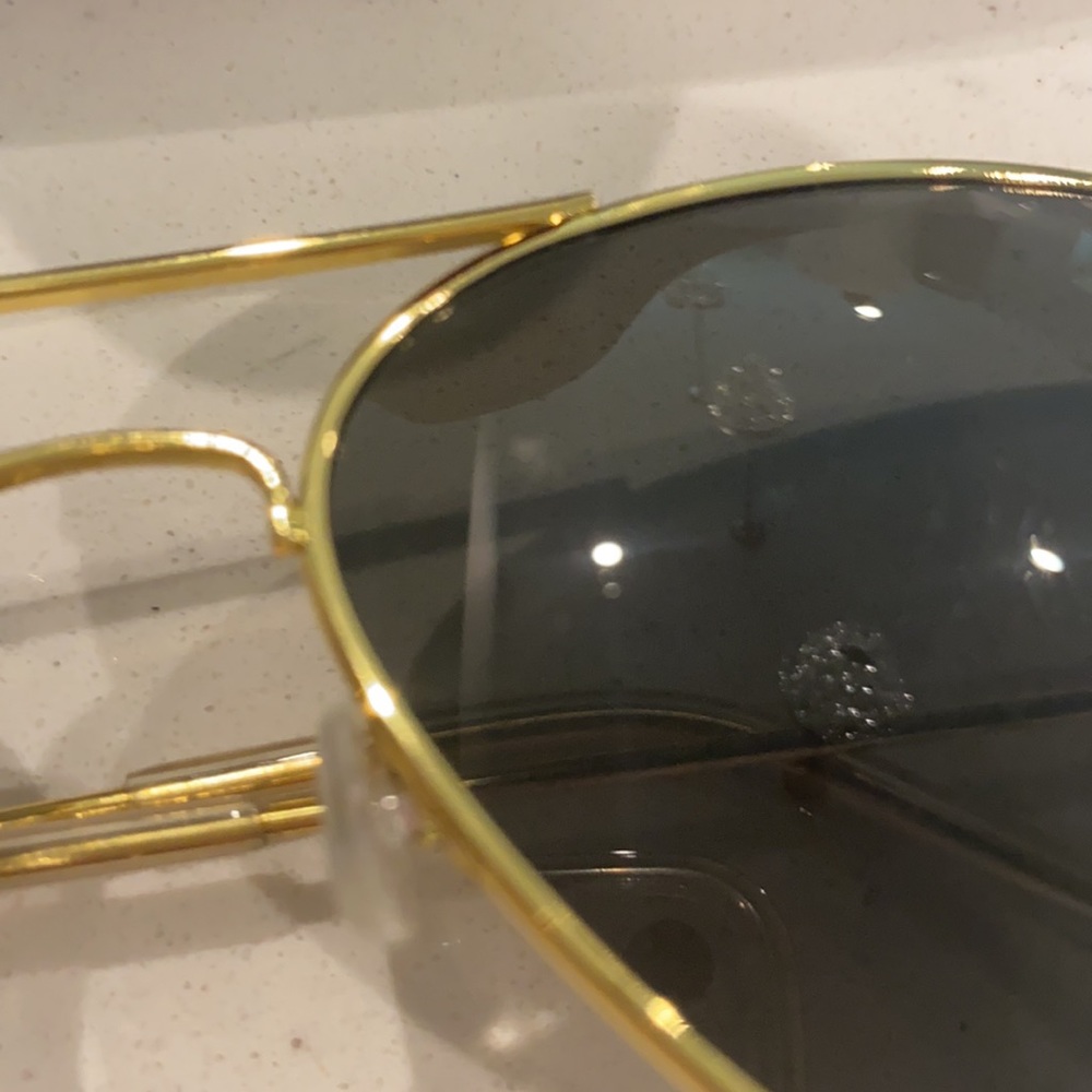 Ray-Ban Aviator - Picture 2 of 3